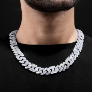 15MM Prong Baguette Curb Chain in White Gold