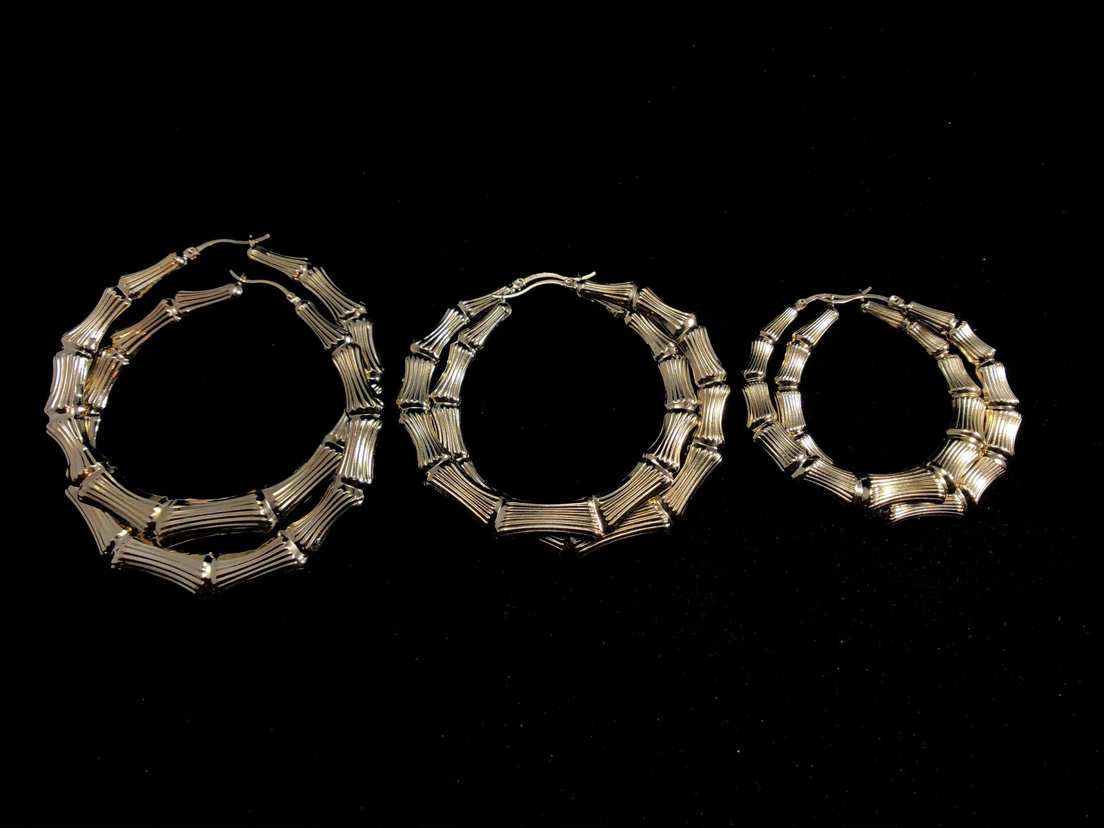 Bamboo Hoop Earrings In 10kt Yellow Gold – Personalizable