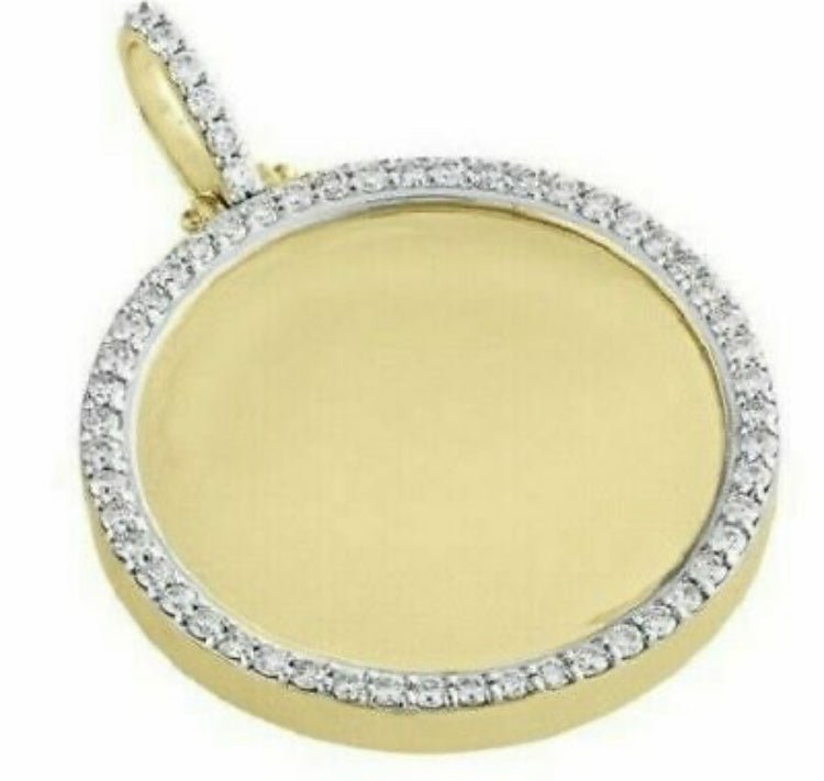 Diamond Photo Memory Pendant – 0.65 Carat in 10KT Yellow Gold