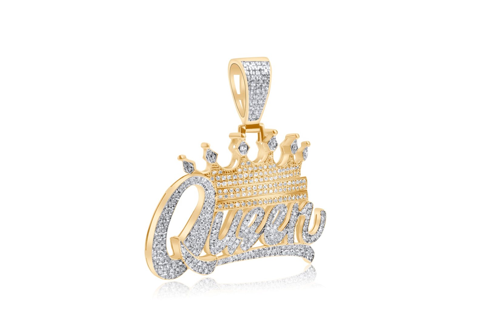 Diamond ‘Queen’ Pendant – 1.04 Carats Round Cut in 10KT Yellow Gold