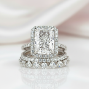 Gorgeous Halo Radiant Cut 3PC Wedding Ring Set