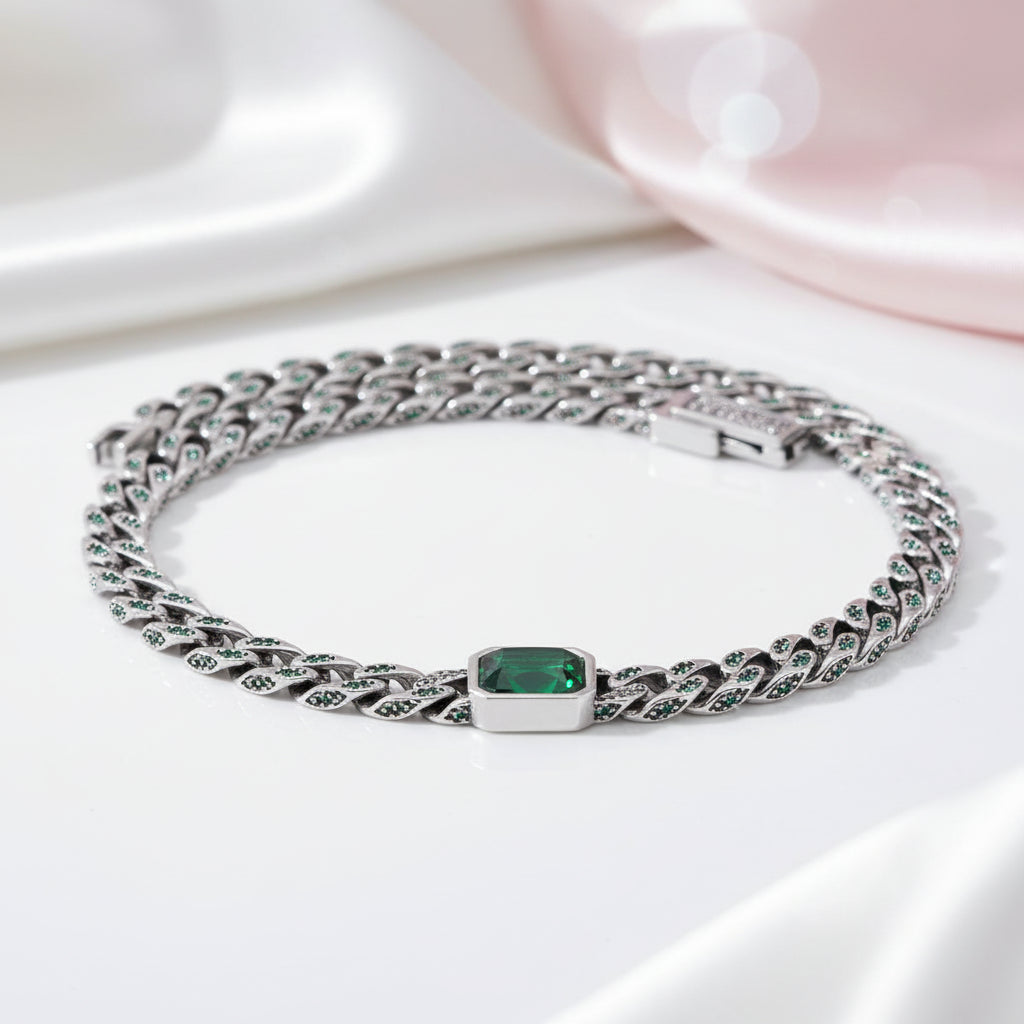 Green Cushion-cut Stone Cuban Clavicle Chain Necklace