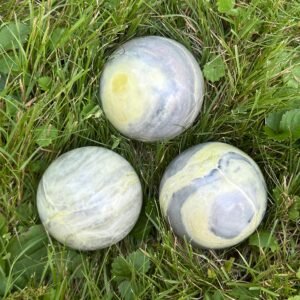 Infinite Serpentine Sphere Carvings (Medium)
