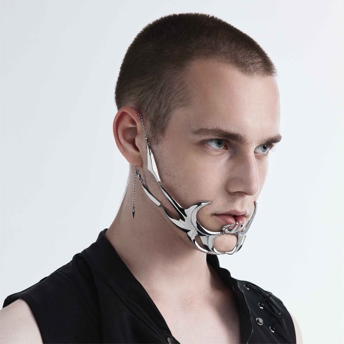 Intrusion Alien Face Jewelry/Lip Ring & Clip/Earring Set (Non-piercing)