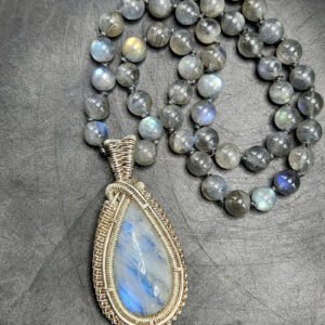 Labradorite Bead Mala Necklace with Rainbow Moonstone Pendant - Embrace the Mystical Union of Beauty and Serenity