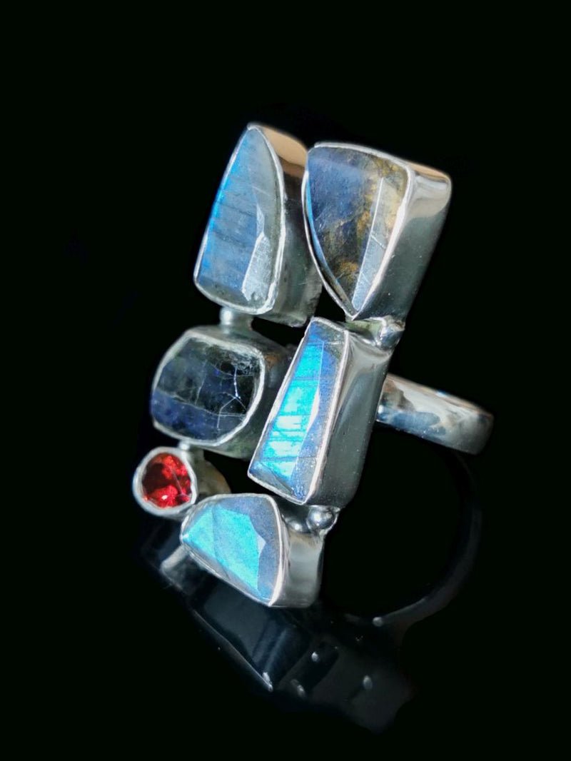 Labradorite & Garnet engagement ring made in 925 sterling silver – uniquely designed finger ring ideal for wedding engagement rings | gifts for her Labradorite & Garnet engagement ring made in 925 sterling silver – uniquely designed finger ring ideal for wedding engagement rings | gifts for her
