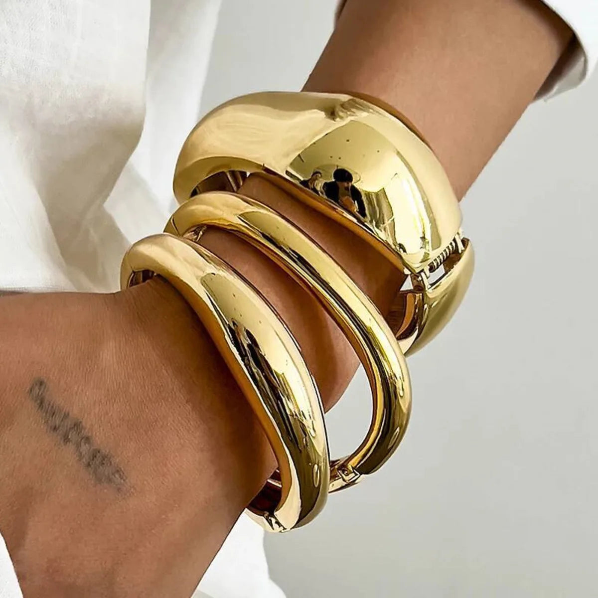 Punk Metal Spring Wide Bangles Geometric Interlocking Articulation Gold