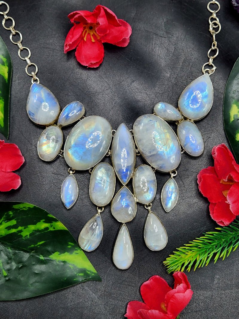 Rainbow Moonstone Cabs Necklace – 564 carats