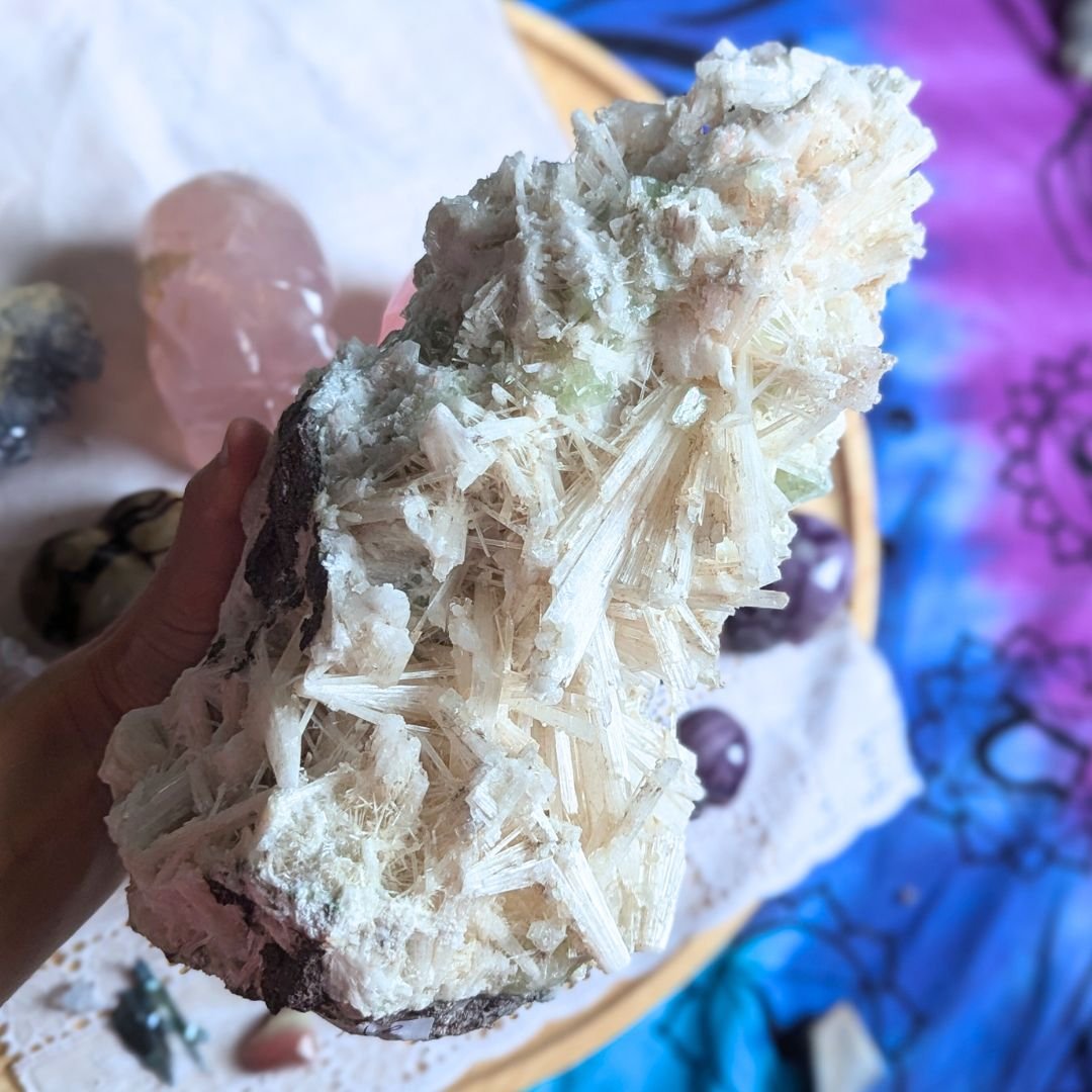 Rare Find! 4.5 KG Scolecite Specimen with Green Apophyllite Crystal for Intense Heart Healing