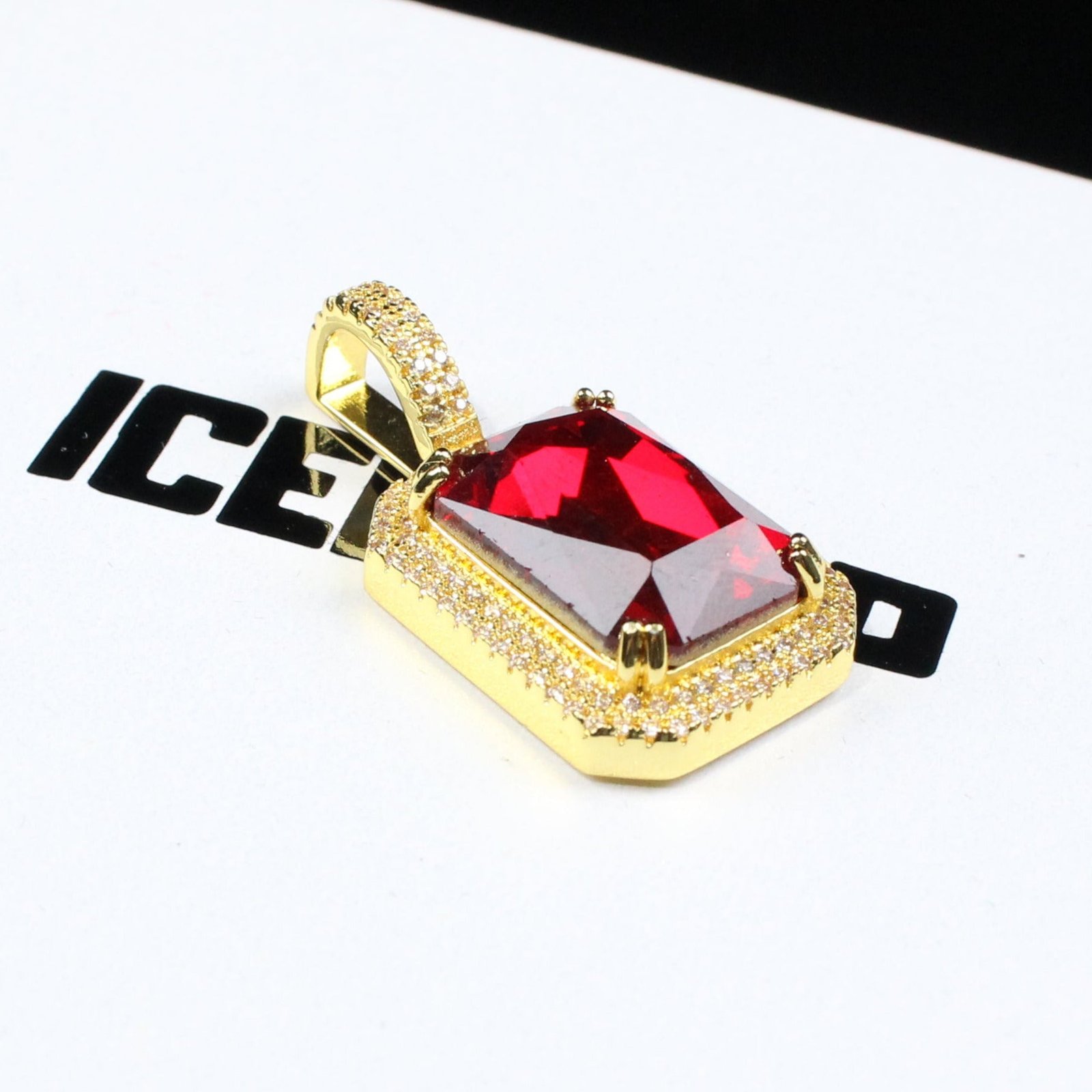 Red CZ Pendant Gold-Plated Micro-inlay